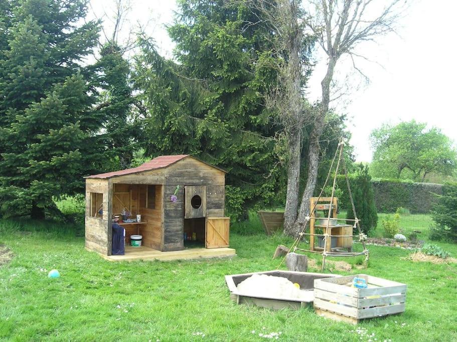 Les Jardins Des 3 Provinces- Gite Montcharvot Esterno foto