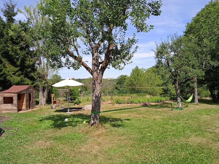 Les Jardins Des 3 Provinces- Gite Montcharvot Esterno foto